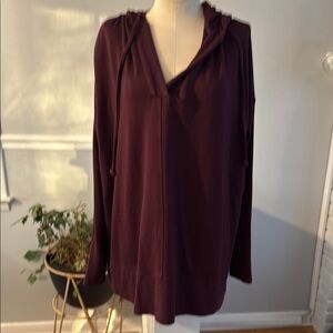 Lou & Grey Thin Hooded Sweatshirt